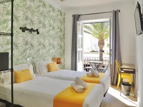 Nanit Rooms Ibiza Hostal - Image 2