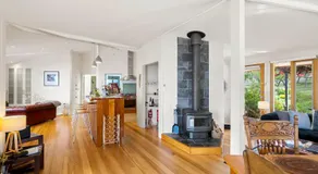 Blissful Birchs Bay - Gorgeous 3 Bedroom House - Image 4