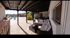 Casa rural con piscina privada Manitaga. - Image 3