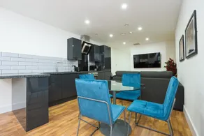 Wood Street Apartments - Image 2