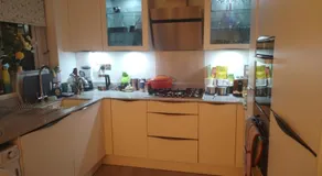 single room available - Image 3