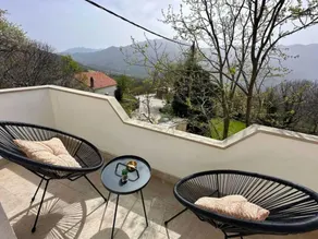 Two Bedroom Apartment with Terrace and Swimming pool - Image 5