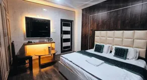 Silver Inn - Image 2