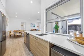 Premium 4-bed Coastal Escape With BBQ and Pool - Image 4