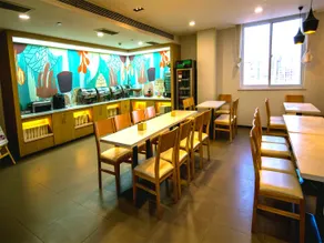 Hanting Hotel Kaifeng Qingming - Image 5