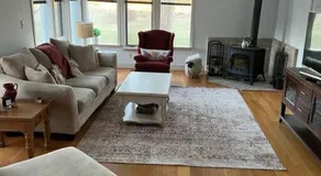 Charming Farmhouse on working Red Haven Farm - Image 2