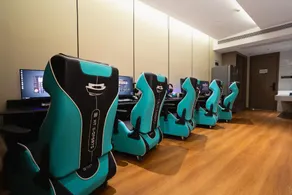 Blue Speed Esports Hotel (Huaqiang New World Branch) - Image 3
