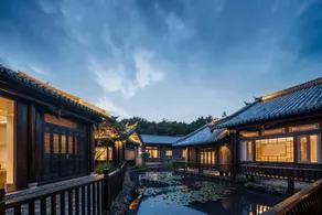 Lijiang Yulong Jieluofu Shangyin Mountain Residence - Image 4