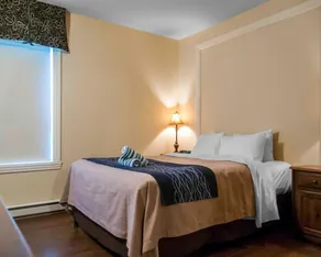 AX Hotel - Image 4