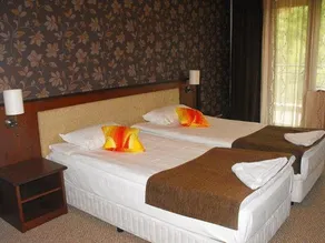 Hotel Park - Image 2
