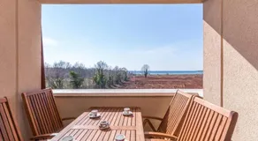Apartment Paradiso with Sea View - Image 3