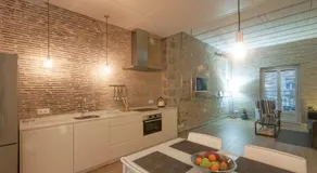 Onyar apartments Rambla de la llibertat 27 - Image 2