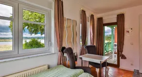 Kleines Apartment mit traumhaftem Seeblick, Ferienpark Seedorf Zeesenhaus Nr 4 - Image 2