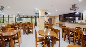 El Centro Beach Resort Boracay - Image 4