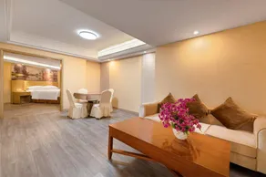 Vienna International Hotel Nanning East Station - Image 3