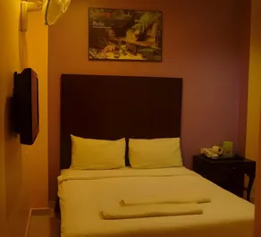 Gs Baget Hotel - Image 3