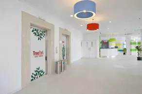 TreePark Hotel Jakarta Airport - Image 5