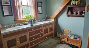 Clover Hill Farm & Country Inn - Image 4