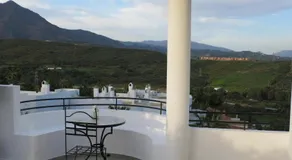 Apartamento \"Del Paraíso\" avec vue sur les montagnes, piscine partagée et terrasse privée - Image 3