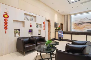 Yuanhe Hotel (Zhanjiang Suixi Quanfeng Central Plaza Branch) - Image 2