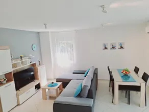 Apartment in Kastel Stafilic near the Beach - Image 3