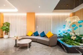HW-Huawei Hotel (Chunxi Road Branch) - Image 3