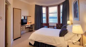 The Cedars Guest House - Image 2