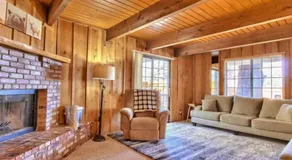 The Raccoon Retreat + Firepit + Spa + BBQ - Image 3