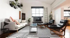 Ombygget loftlager med aircon, bad, parkering, studie og tagterrasse - Image 3