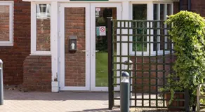 Hunters Lodge - Image 5