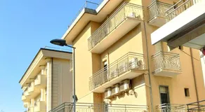 Hotel Zenith - Image 4