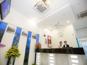 Skyview Hotel - Image 2