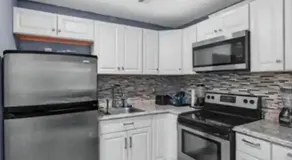 Spacious 4BR Home Work Friendly near Fort Lauderdale Airport - Image 4