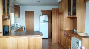 Sunny garden house - Image 5