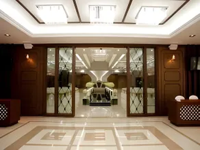 Richell Hotel - Image 2
