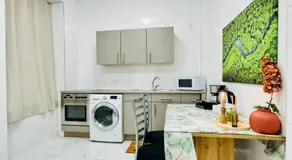 Private Rooms in 5BR Apartment Near Matzleinsdorfer Platz - Image 3