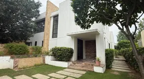 BK's Villa Golf - By the 7th Hole - Image 4