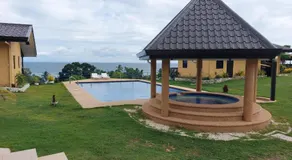 Seaview Moonrise Café - Image 2