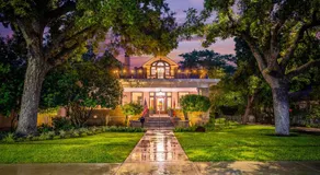 Sophie's Gasthaus - Luxury Boutique Hotel in Downtown New Braunfels - Image 2