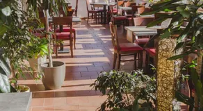 Restaurant & Hotel Zur Falkenhöhe - Image 3