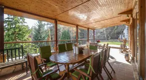 Villa Anna Luxury Lake Residence - Image 4