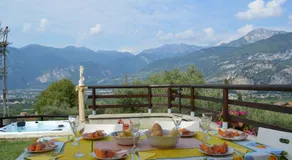 La Villa - Image 2
