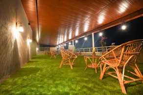 Sayaji Lodging - Image 3