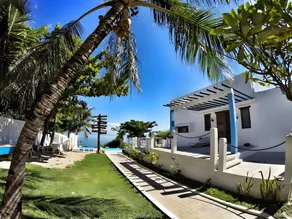 Kandugyap House by the Sea - Image 5