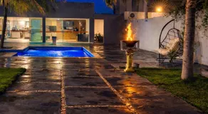 Casa Temporada Caldas Novas Piscina Aquecida 50 graus, lazer Completo Hidro e Led noturno , A Casas Paradisiaca l Roupa de Cama Inclusa - Image 4