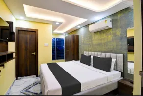 The Crown Inn Madhyamgram - Image 2