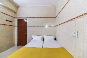 SPOT ON 39850 V.l.r Residency - Image 2