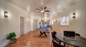 Luxury Cabin at Lakehead - Image 3