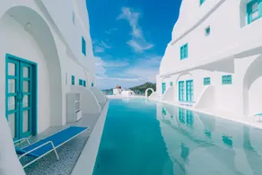Loccal Collection Hotel Komodo - Image 4