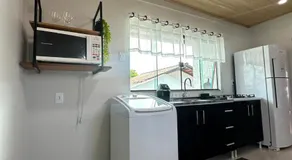 Studio Aconchegante - com Garagem Privativa e Ar Condicionado REV391 - Image 3